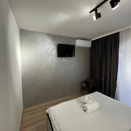 Lägenhet Mt Center Square Skopje